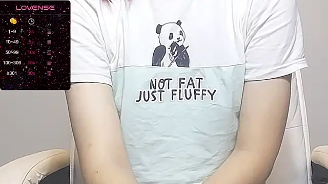 RRUUBBYYY online show from November 13, 2025, 7:29 am