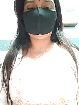 Snapshot of Aishwaryaa_69 chatting on January 9, 2025, 4:28 pm Aishwaryaa 69 online show from January 9, 2025, 4:28 pm