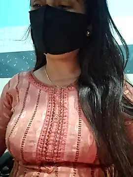 Snapshot of Aishwaryaa_69 chatting on January 29, 2025, 9:33 am Aishwaryaa 69 online show from January 29, 2025, 9:33 am