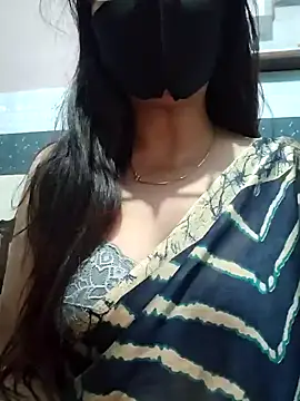Snapshot of Aishwaryaa_69 chatting on February 1, 2025, 3:50 pm Aishwaryaa 69 online show from February 1, 2025, 3:50 pm