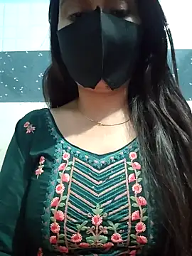 Snapshot of Aishwaryaa_69 chatting on February 5, 2025, 2:37 pm Aishwaryaa 69 online show from February 5, 2025, 2:37 pm