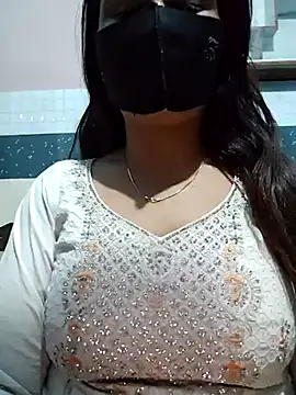 Snapshot of Aishwaryaa_69 chatting on February 8, 2025, 3:31 pm Aishwaryaa 69 online show from February 8, 2025, 3:31 pm