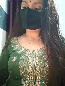 Snapshot of Aishwaryaa_69 chatting on March 3, 2025, 8:38 am Aishwaryaa 69 online show from March 3, 2025, 8:38 am
