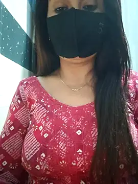 Snapshot of Aishwaryaa_69 chatting on March 5, 2025, 2:56 pm Aishwaryaa 69 online show from March 5, 2025, 2:56 pm