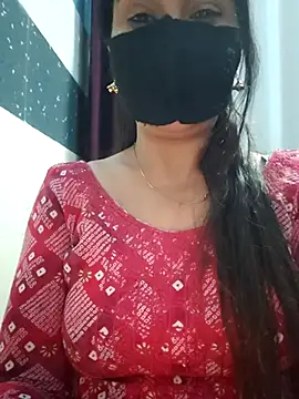 Snapshot of Aishwaryaa_69 chatting on March 17, 2025, 10:49 am Aishwaryaa 69 online show from March 17, 2025, 10:49 am
