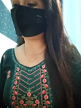 Snapshot of Aishwaryaa_69 chatting on March 18, 2025, 9:31 am Aishwaryaa 69 online show from March 18, 2025, 9:31 am