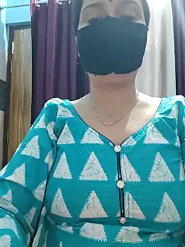 Aishwaryaa 69 online show from November 11, 2025, 7:30 am