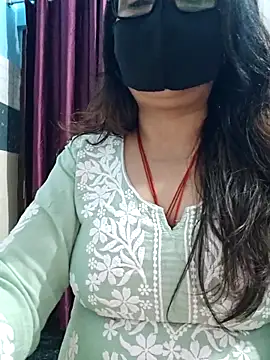 Aishwaryaa 69 online show from February 27, 2026, 7:30 am