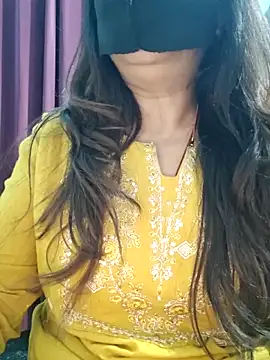 Aishwaryaa 69 online show from April 9, 2026, 11:37 am