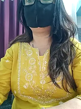 Aishwaryaa 69 online show from April 23, 2026, 2:41 pm