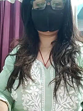 Aishwaryaa 69 online show from April 29, 2026, 2:26 am