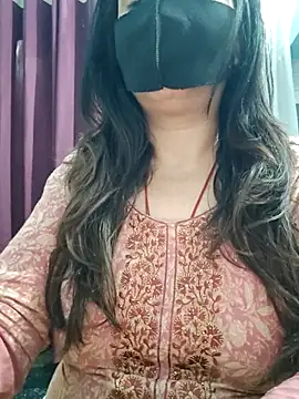 Aishwaryaa 69 online show from May 5, 2026, 2:19 am