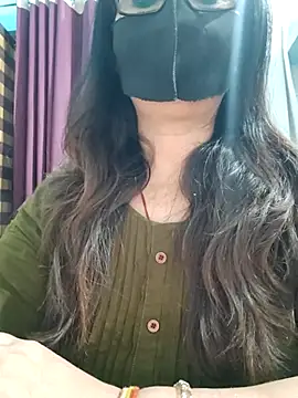 Aishwaryaa 69 online show from May 7, 2026, 2:28 am