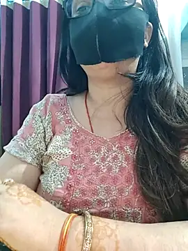 Snapshot of Aishwaryaa_69 chatting on July 21, 2026, 3:47 pm Aishwaryaa 69 online show from July 21, 2026, 3:47 pm