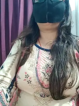 Snapshot of Aishwaryaa_69 chatting on July 28, 2026, 11:50 am Aishwaryaa 69 online show from July 28, 2026, 11:50 am