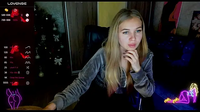 Snapshot of _NigoNika chatting on December 28, 2024, 2:53 pm NigoNika online show from December 28, 2024, 2:53 pm