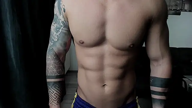 Snapshot of Richarddarell1 chatting on October 28, 2025, 5:22 am Richarddarell1 online show from October 28, 2025, 5:22 am