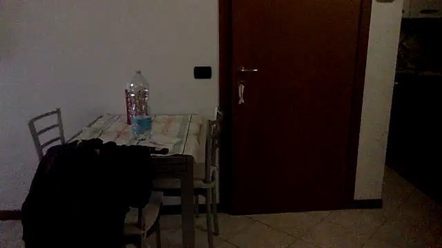 Snapshot of Gladiator_3 chatting on April 4, 2026, 4:15 pm Gladiator 3 online show from April 4, 2026, 4:15 pm