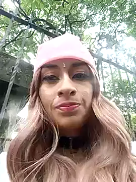 Rob and lizzy online show from December 20, 2024, 2:16 pm