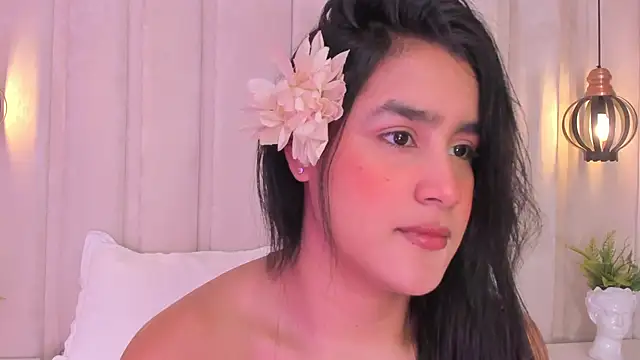 bonniekim  online show from February 26, 2025, 11:41 am