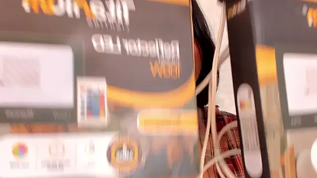 bonniekim  online show from March 20, 2025, 11:38 am