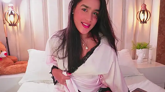 bonniekim  online show from February 1, 2026, 7:12 pm