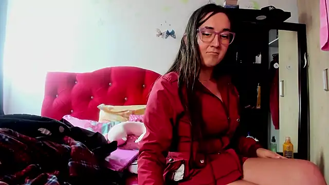 Snapshot of Sweet-Suck69 chatting on October 15, 2025, 9:04 pm Sweet-Suck69 online show from October 15, 2025, 9:04 pm