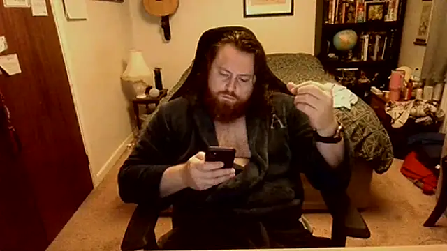 Hairy Guy30 online show from December 2, 2025, 1:44 am