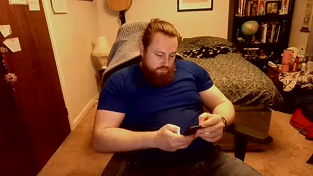 Hairy Guy30 online show from December 2, 2025, 11:34 pm