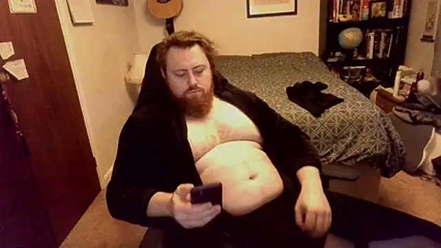 Hairy Guy30 online show from January 15, 2026, 4:33 pm