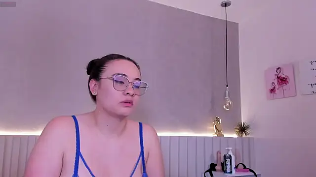 Snapshot of naughtylesbians__ chatting on October 20, 2025, 2:34 am naughtylesbians   online show from October 20, 2025, 2:34 am