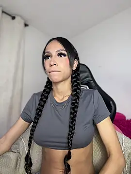 Snapshot of Miaa_love6969 chatting on February 11, 2026, 11:54 pm Miaa love6969 online show from February 11, 2026, 11:54 pm