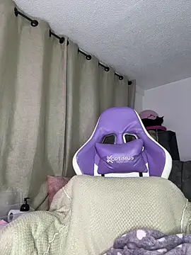 Snapshot of Miaa_love6969 chatting on March 12, 2026, 1:56 am Miaa love6969 online show from March 12, 2026, 1:56 am