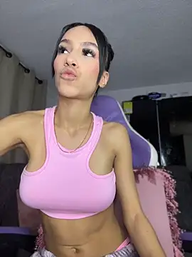 Miaa love6969 online show from May 11, 2026, 5:46 am