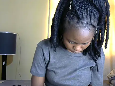 Kasweet Lee online show from June 12, 2026, 11:31 am