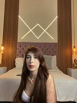 Sophia turneer online show from July 9, 2026, 4:55 pm