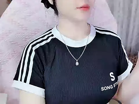  Lygn   online show from September 26, 2025, 11:53 pm