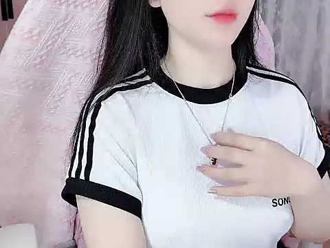  Lygn   online show from October 31, 2025, 1:23 pm