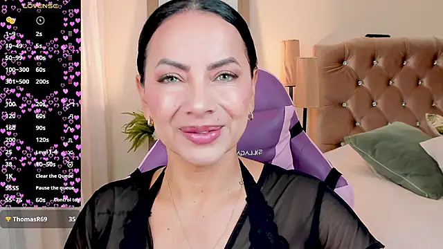 Snapshot of veronika_naughty chatting on September 12, 2025, 2:39 pm veronika naughty online show from September 12, 2025, 2:39 pm