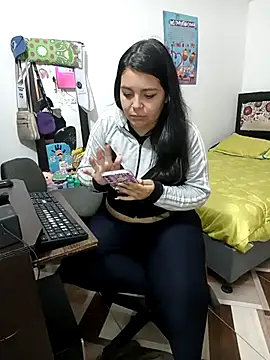 yournaughtyandsexyprinces online show from October 13, 2025, 9:09 am