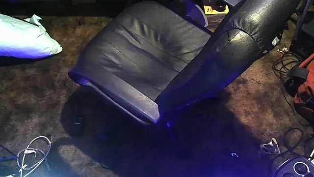 jaxx12369 online show from January 28, 2025, 11:28 pm