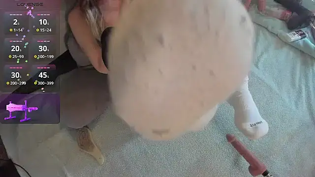 Snapshot of peachymexo chatting on February 6, 2025, 4:14 pm peachymexo online show from February 6, 2025, 4:14 pm