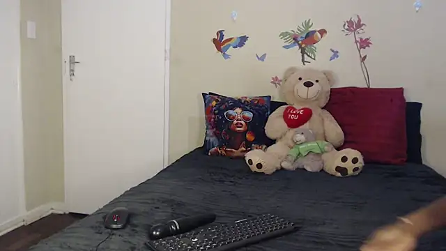 Blacktittiex02 online show from October 5, 2025, 2:32 am