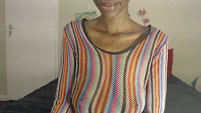 Snapshot of Blacktittiex02 chatting on August 1, 2026, 5:12 pm Blacktittiex02 online show from August 1, 2026, 5:12 pm