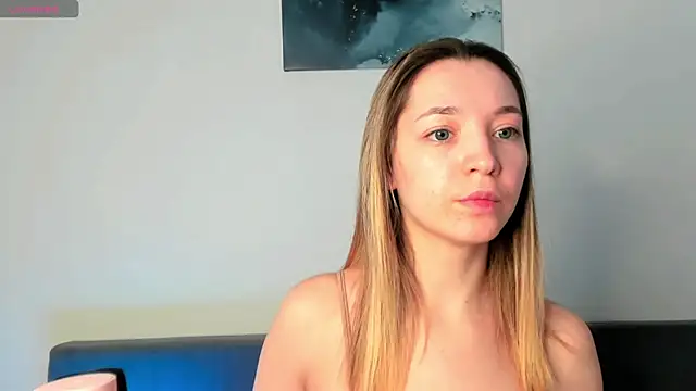 Snapshot of MiaThaine chatting on February 26, 2025, 1:30 pm MiaThaine online show from February 26, 2025, 1:30 pm