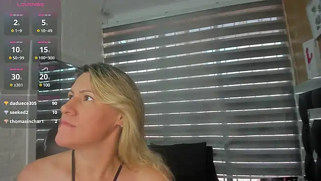 charlotte  G online show from January 31, 2025, 4:27 pm