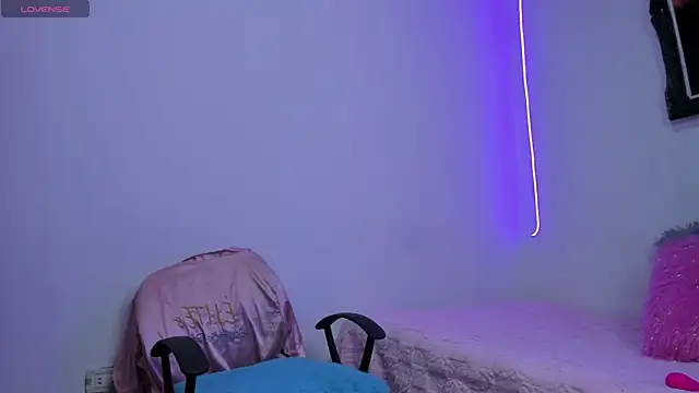 Snapshot of liz_25b chatting on October 14, 2025, 3:40 am liz 25b online show from October 14, 2025, 3:40 am