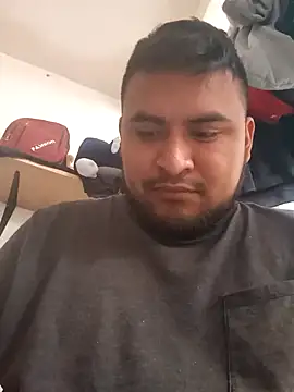 Snapshot of YoSoyLittleBoy chatting on September 20, 2025, 7:37 pm YoSoyLittleBoy online show from September 20, 2025, 7:37 pm