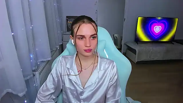 StellaLawless online show from December 19, 2024, 10:42 pm