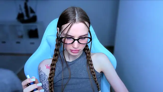 Snapshot of StellaLawless chatting on October 11, 2025, 12:15 pm StellaLawless online show from October 11, 2025, 12:15 pm